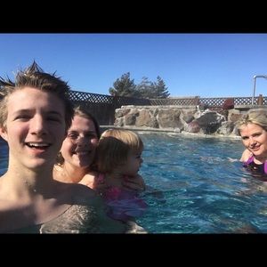 Meet your Posher, Jonathan